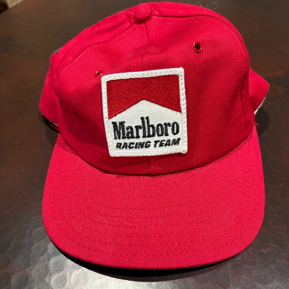 Marlboro cap